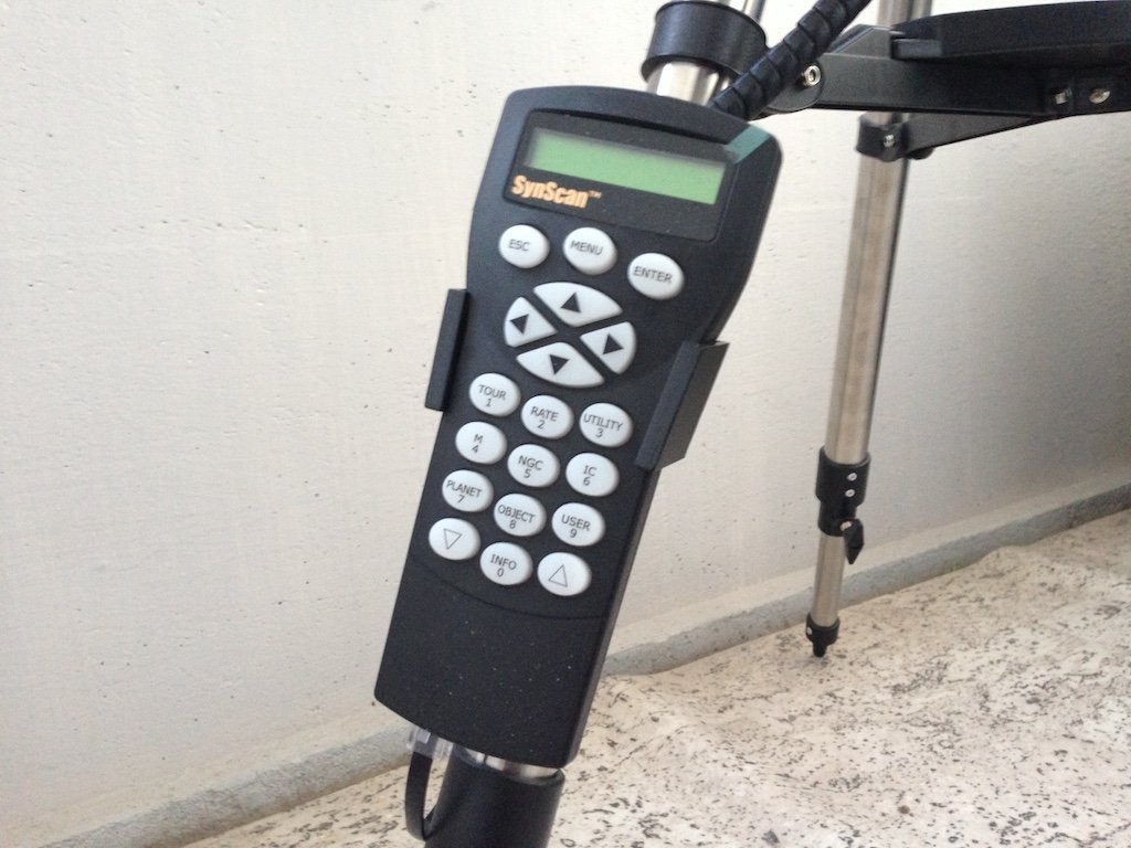 Are GoTo Telescopes Worth It? (My Real Experience) 7 GoTo telescope handset